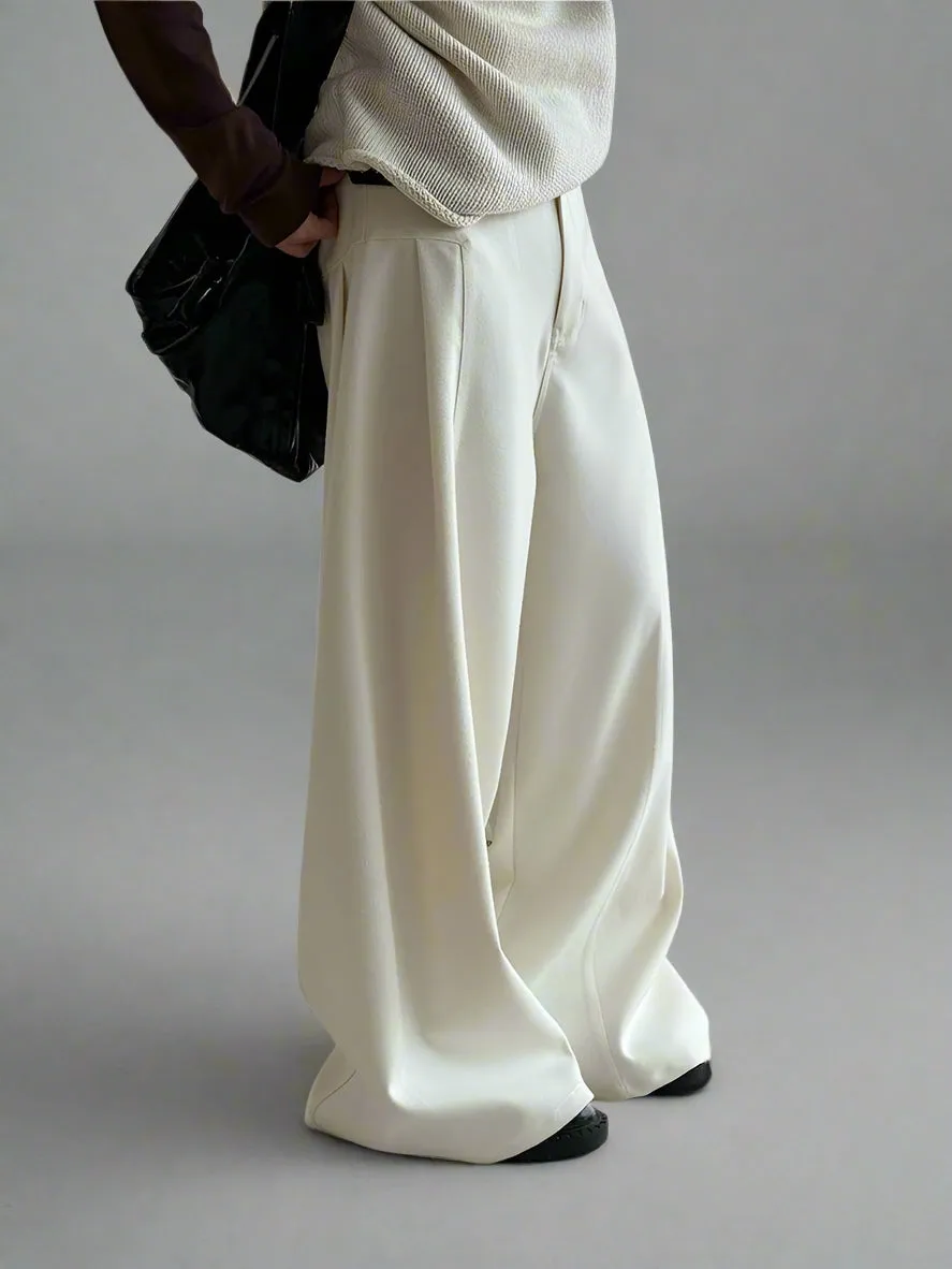 Beige Wide-Leg Boyfriend Trousers – Relaxed and Elegant