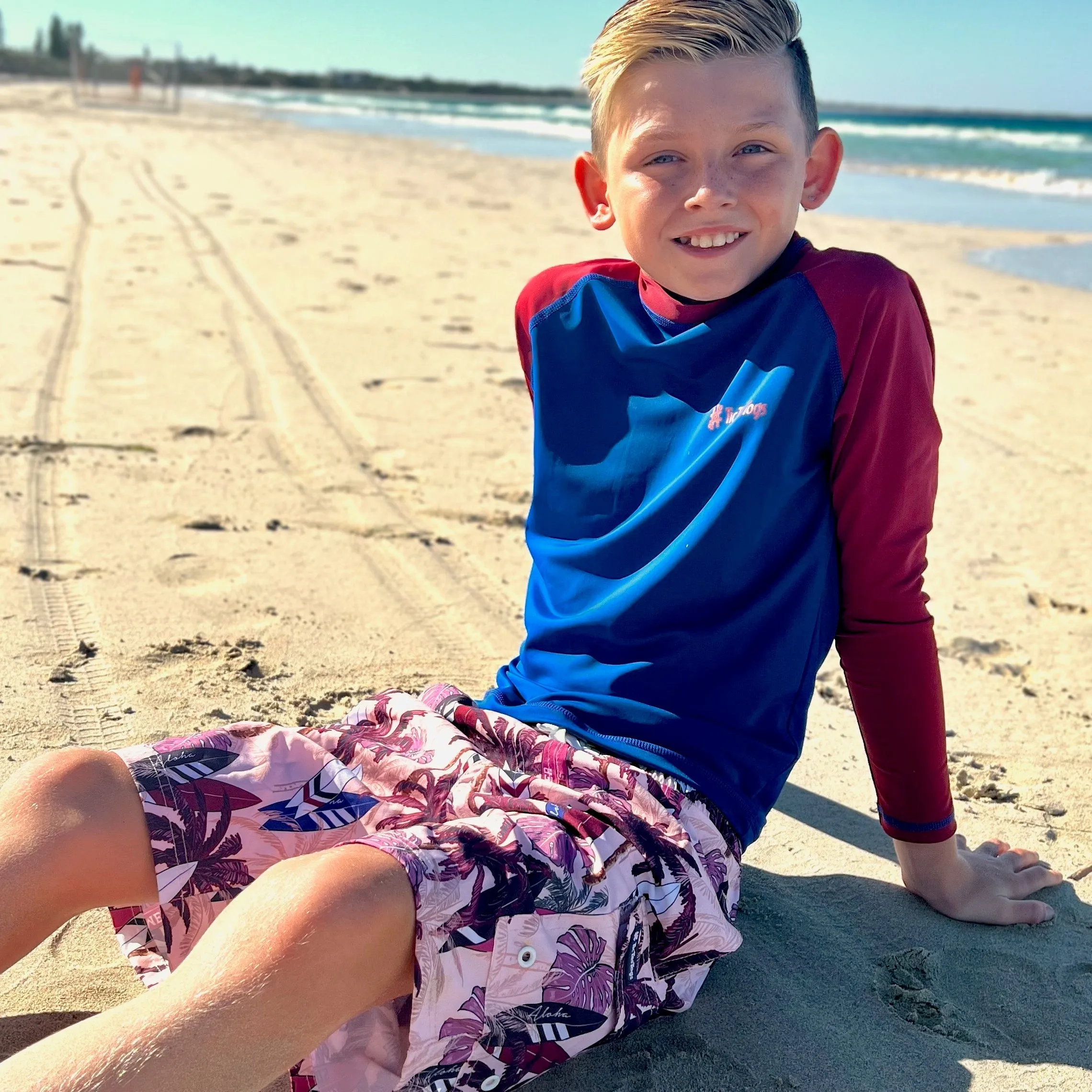 Boys Sunsafe Long Sleeve Rashguard | Surf's Up!