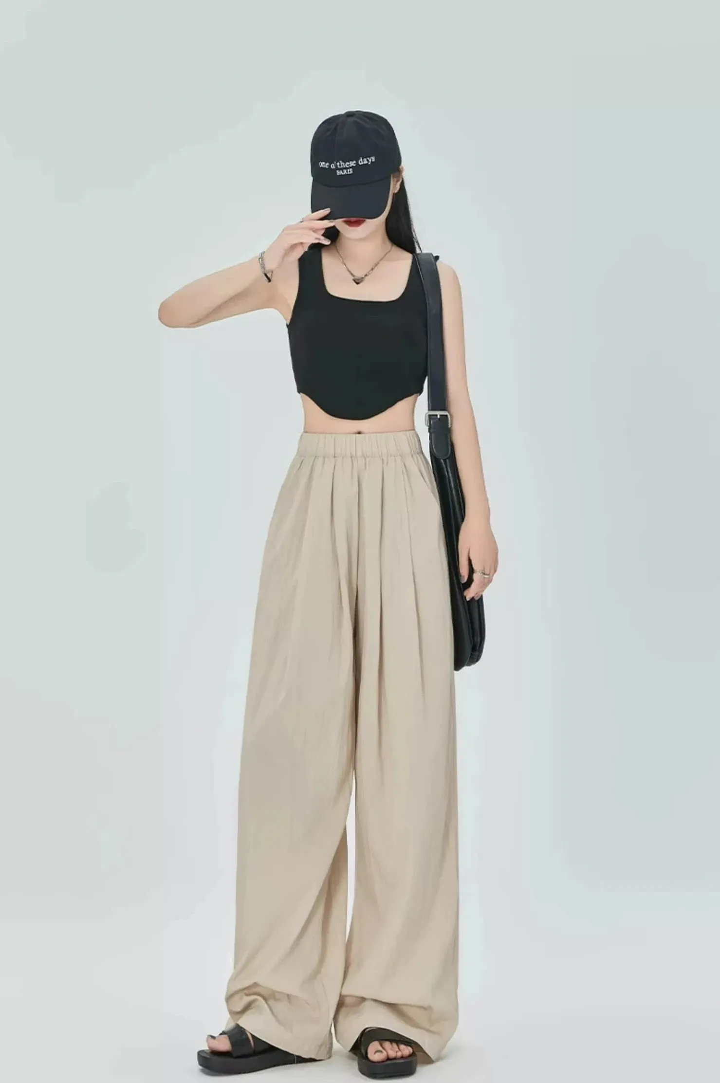 Elastic Waist Pleated Trousers with Pockets