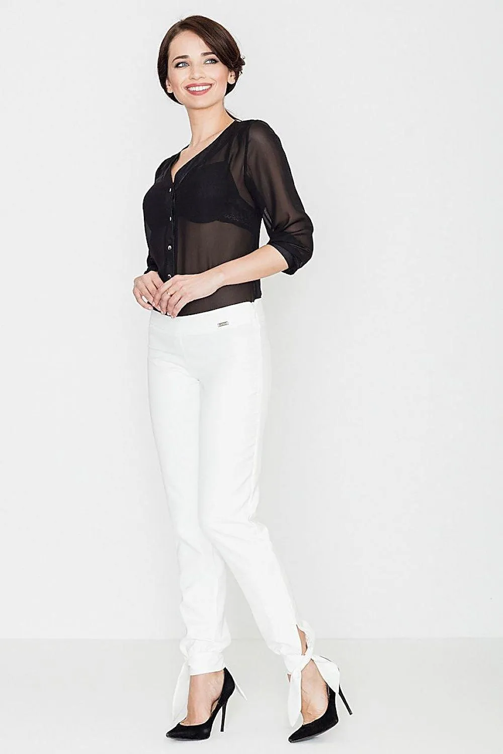 Elegant Bow-Detail Trousers