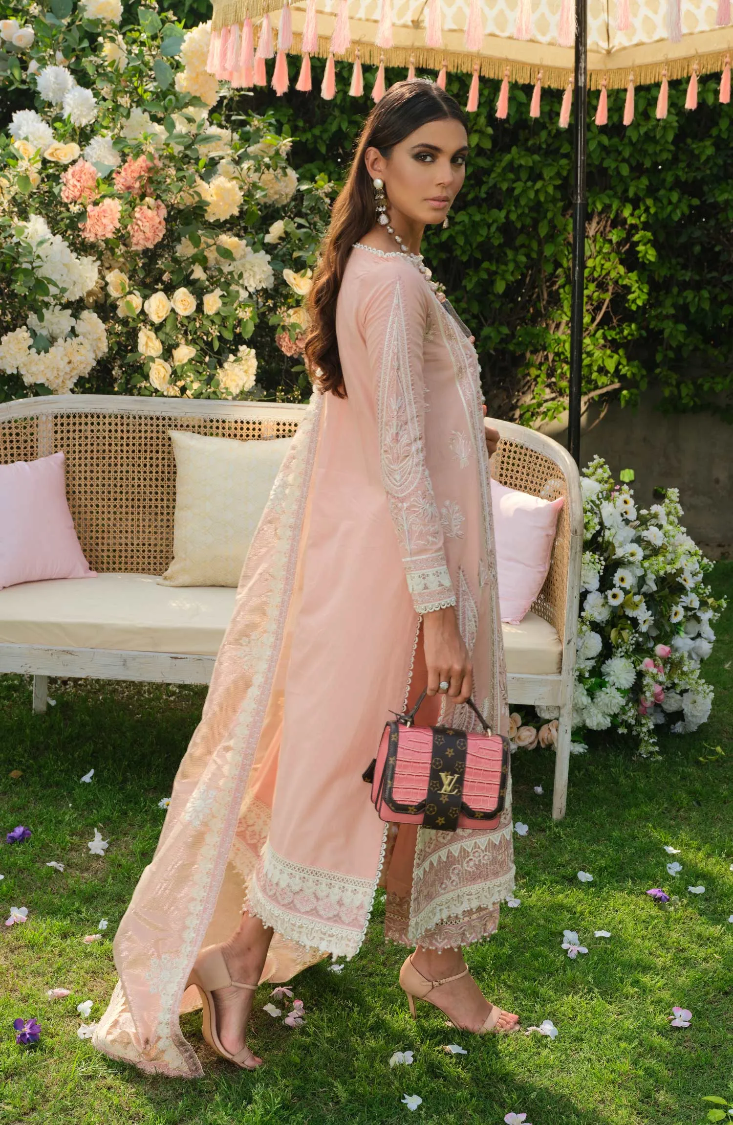 Elegant Pink Salwar Kameez Dupatta Pakistani Eid Dress