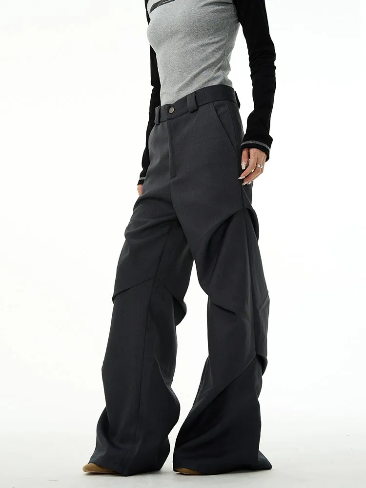 Elegant Pleated Wide-Leg Trousers