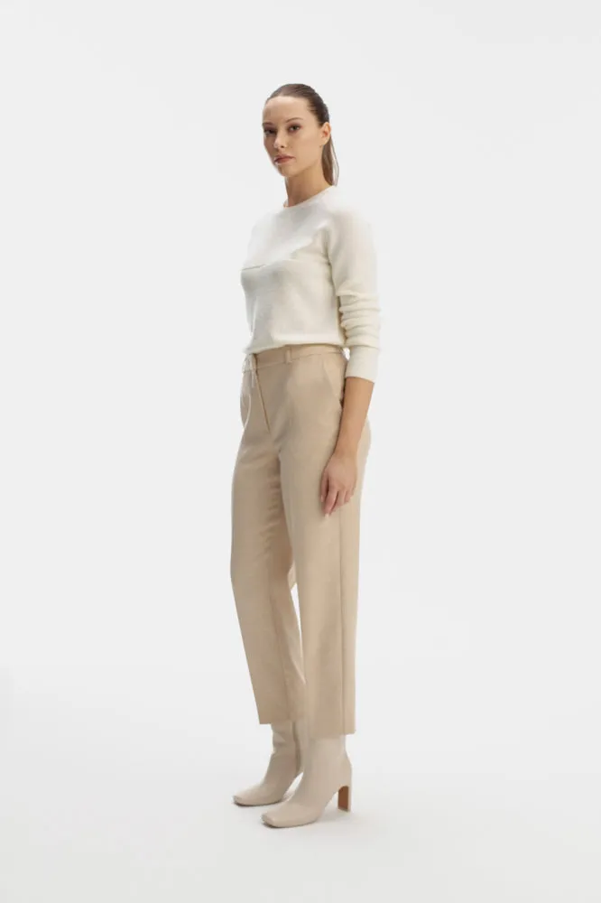 PLEAT FRONT TAPERED TROUSERS IN BEIGE